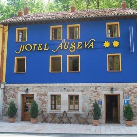 Hotel Auseva Covadonga Zewnętrze zdjęcie